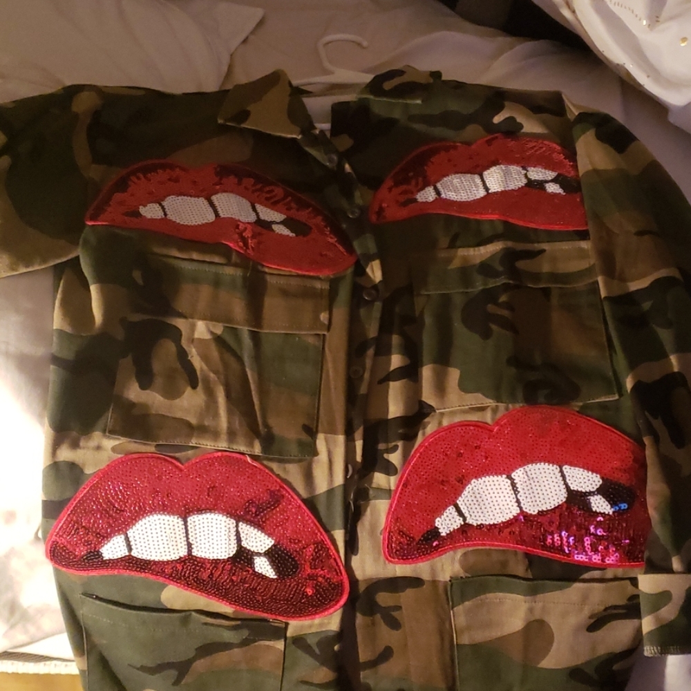 Jacket - Picture 4 of 5